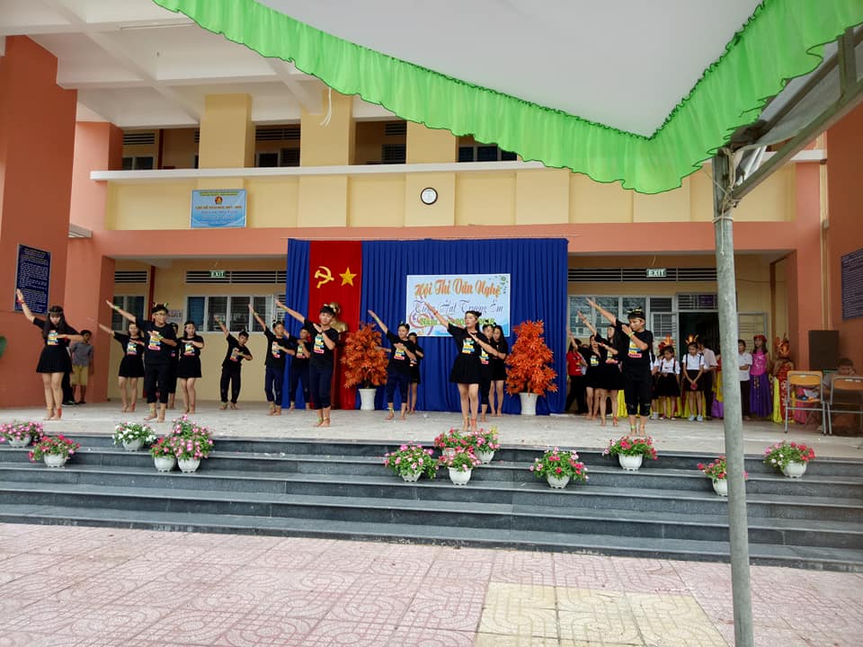 VN28